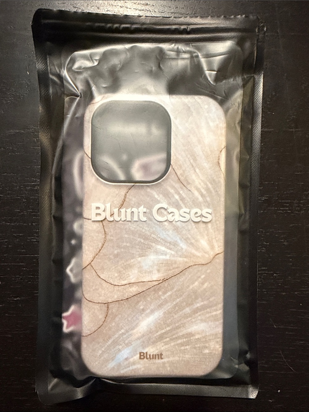 iPhone 14 Pro case - Pearl Elegant Protective Cover